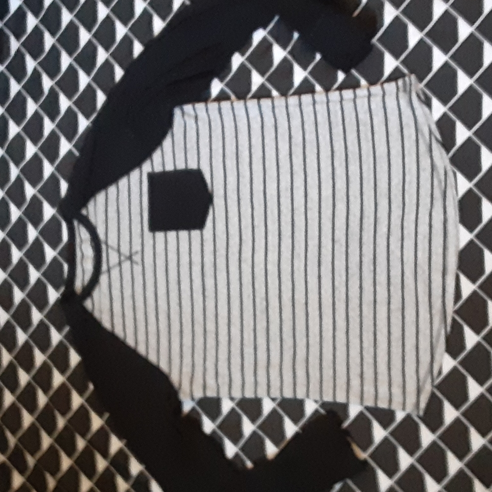 MOSSIMO SUPPLY CO GRAY AND BLACK STRIPED TOP,  SIZE XL - Picture 2 of 6